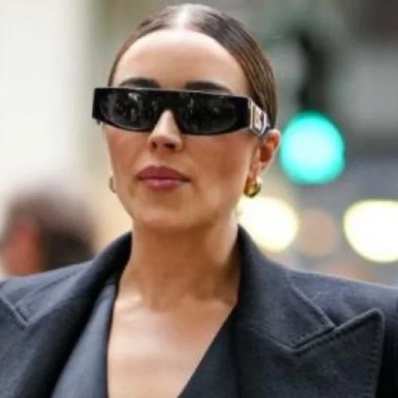 Black and Gold Sunglasses - Picture 3 of 8